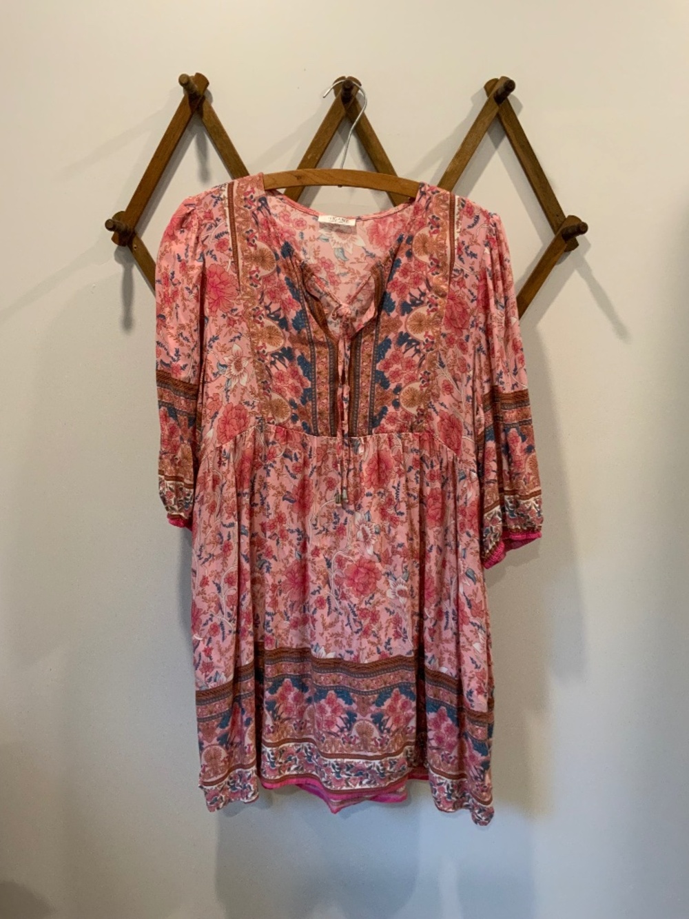 Women’s Small Pink Dress